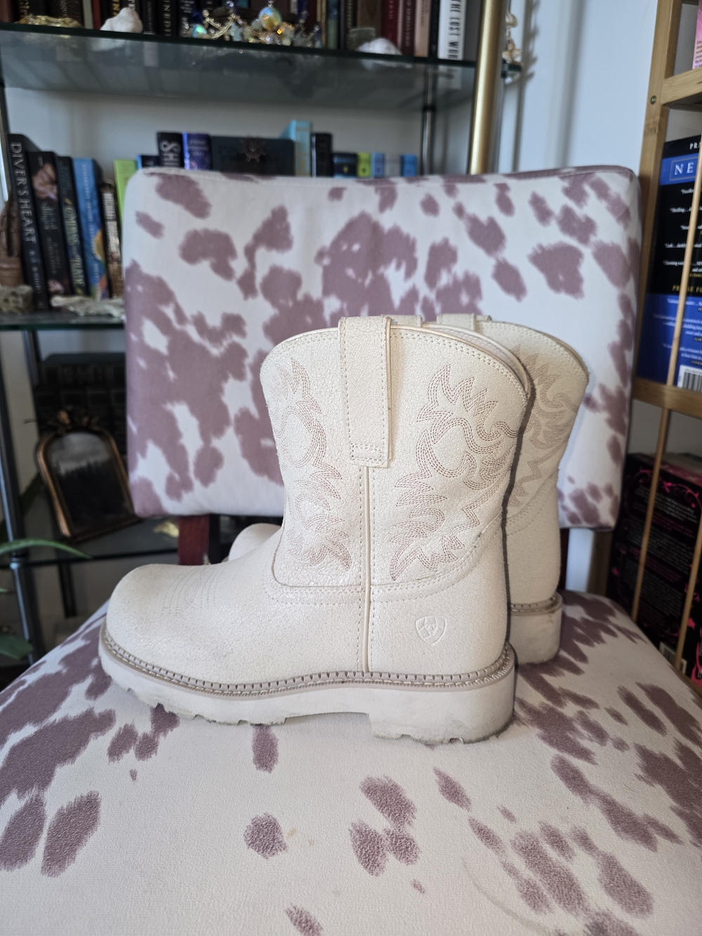 Ariat Fatbaby Ivory Beige Chunky Boot - Picture 3 of 3
